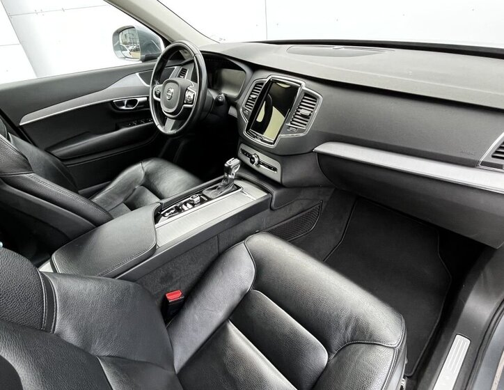 Volvo XC90 SUV 0,0 184 kw