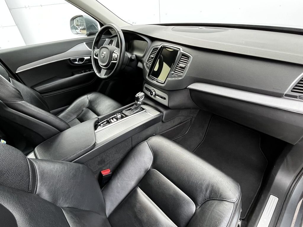 Volvo XC90 SUV 0,0 184 kw