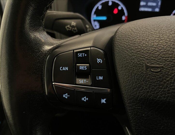 Ford Transit Kombi 2,0 l 125 kw