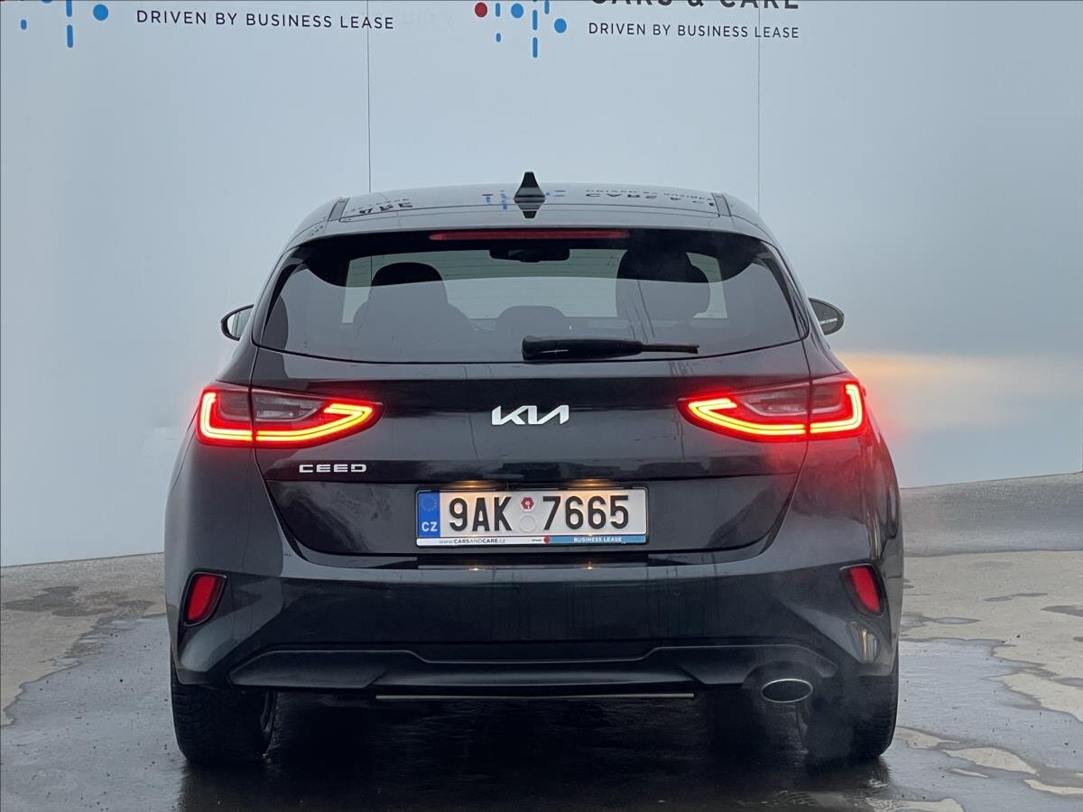 KIA Ceed Hatchback 998,0 74 kw