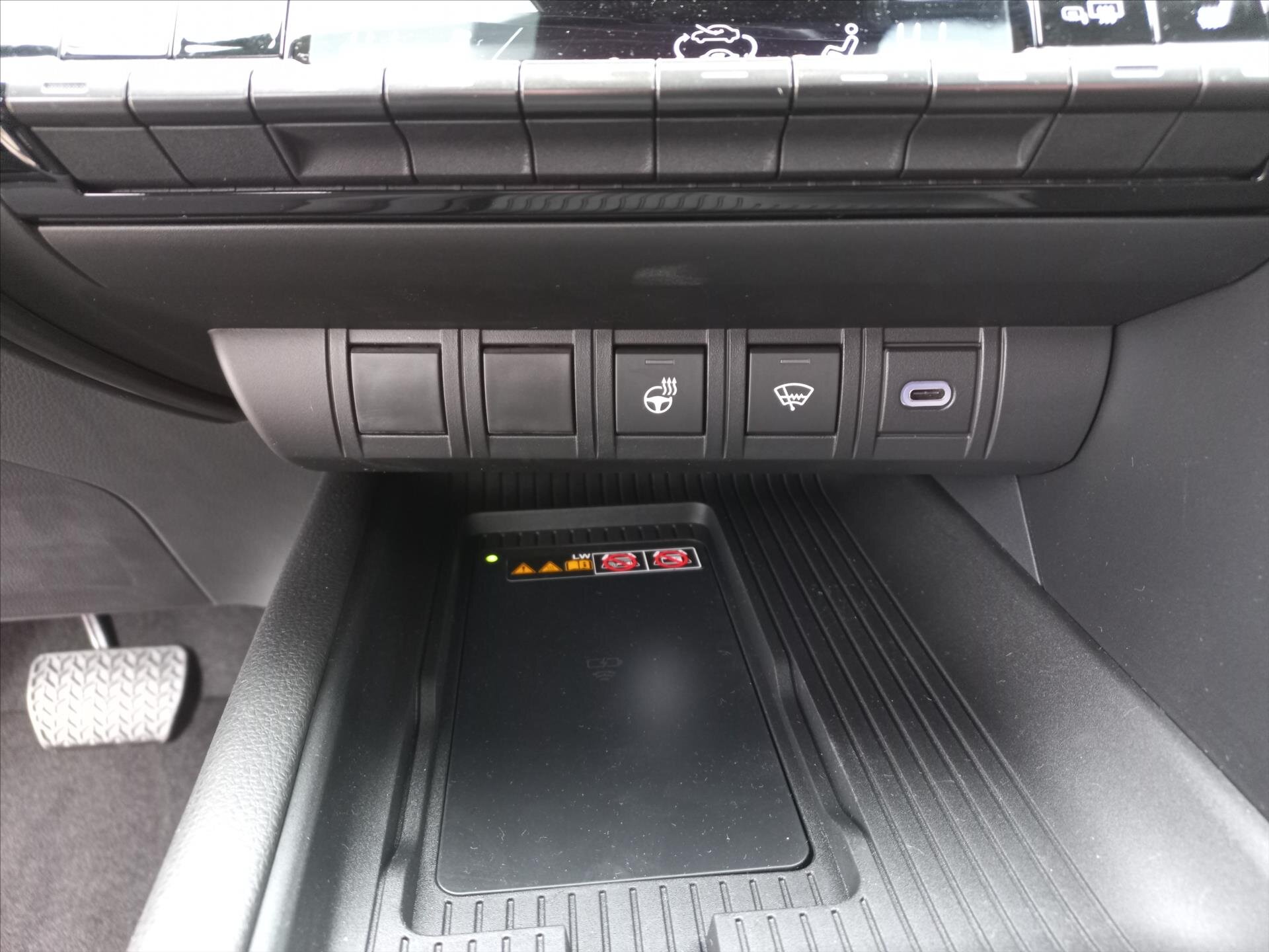 Toyota C-HR Hatchback 2,0 l 112 kw