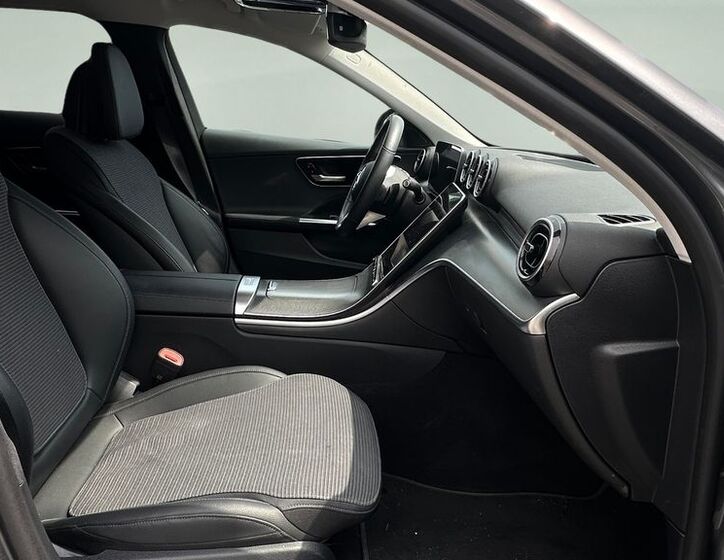 Mercedes-Benz Třídy C 11