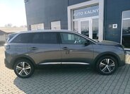 Peugeot 5008 SUV / Terénní 1,5 l 96 kw