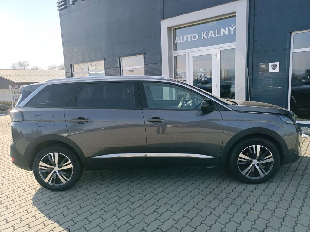 Peugeot 5008 SUV / Terénní 1,5 l 96 kw