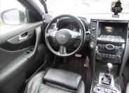 Infiniti FX30 12