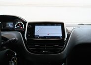 Peugeot 208 Hatchback 1,2 l 61 kw