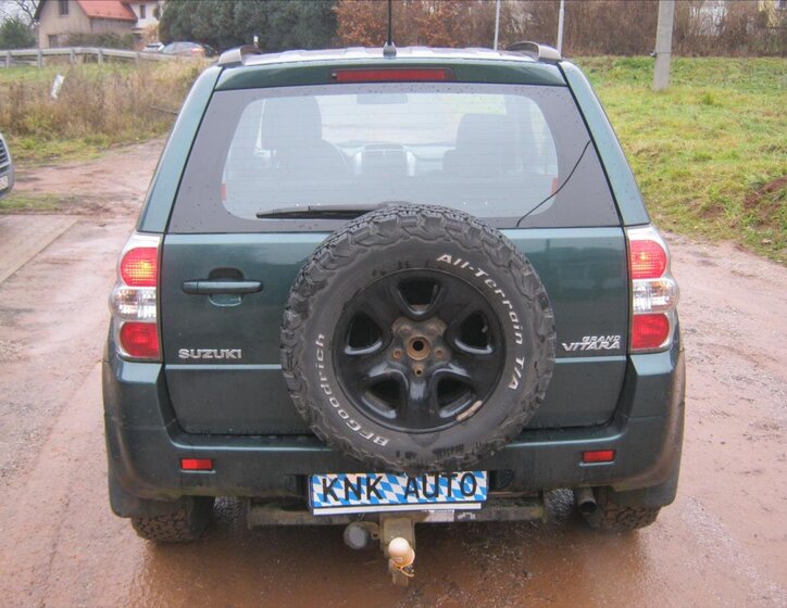 Suzuki Grand Vitara 5