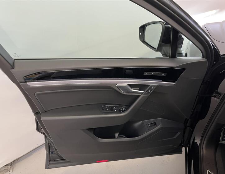 Volkswagen Touareg 28