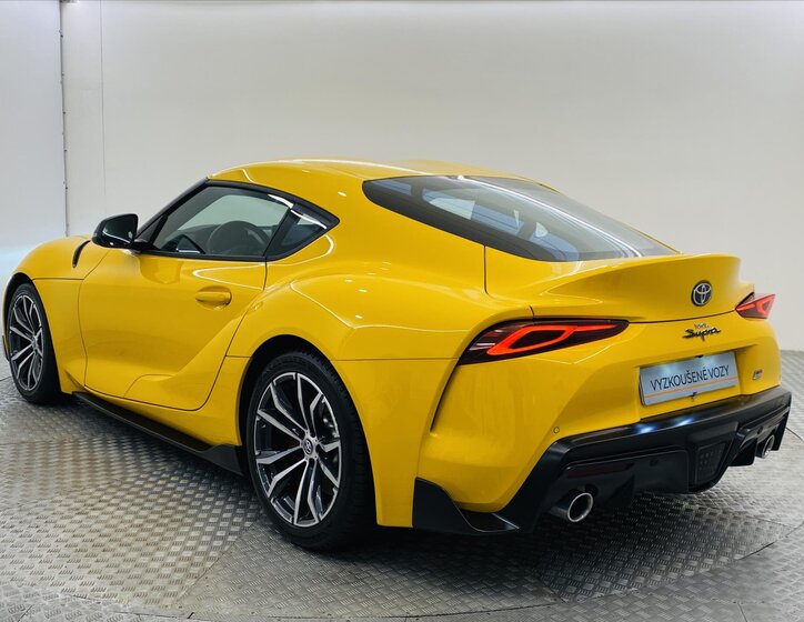 Toyota Supra Kupé 2,0 l 190 kw