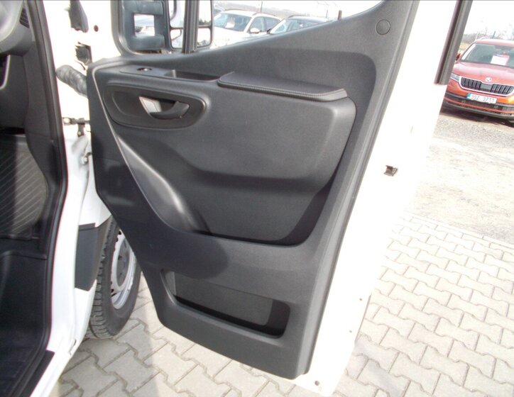 Mercedes-Benz Sprinter Ostatní 3,0 l 140 kw