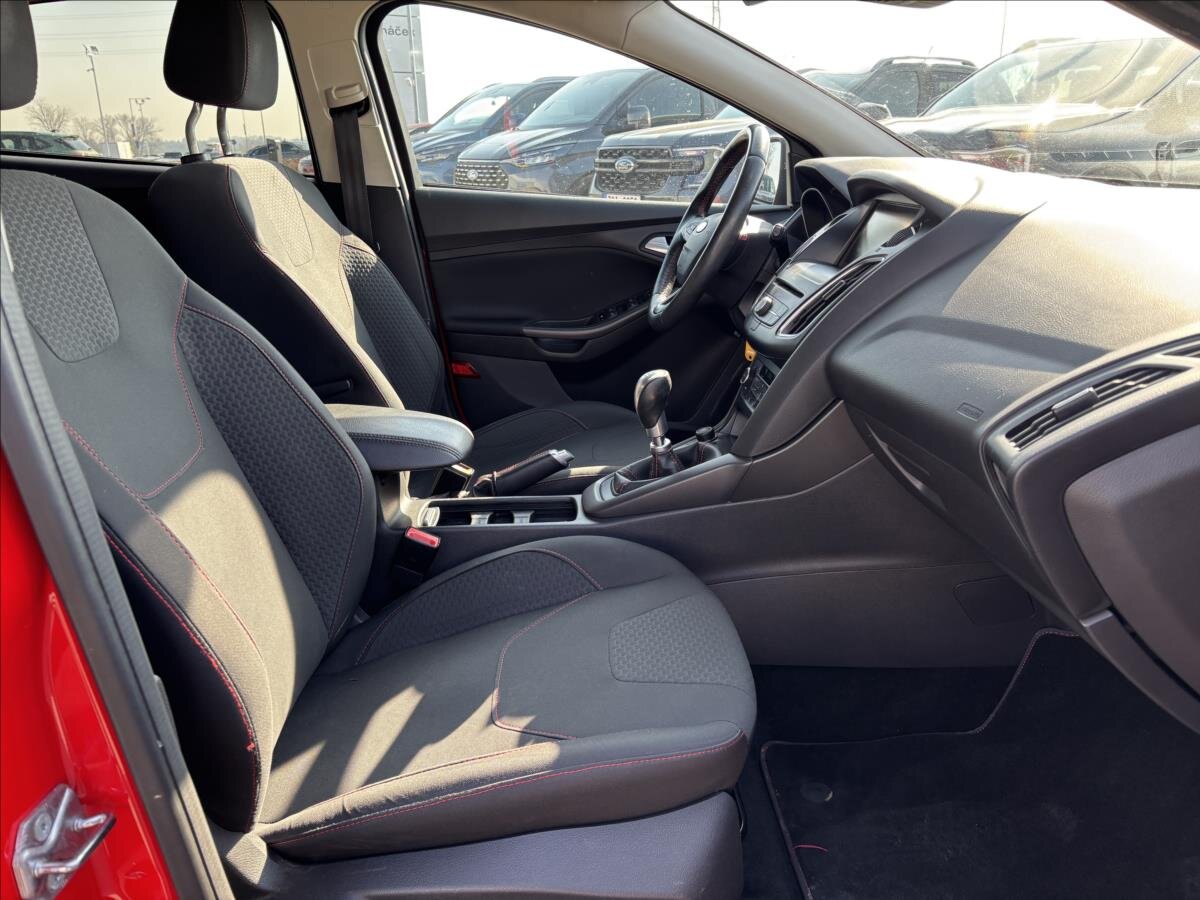 Ford Focus Hatchback 1,5 l 110 kw