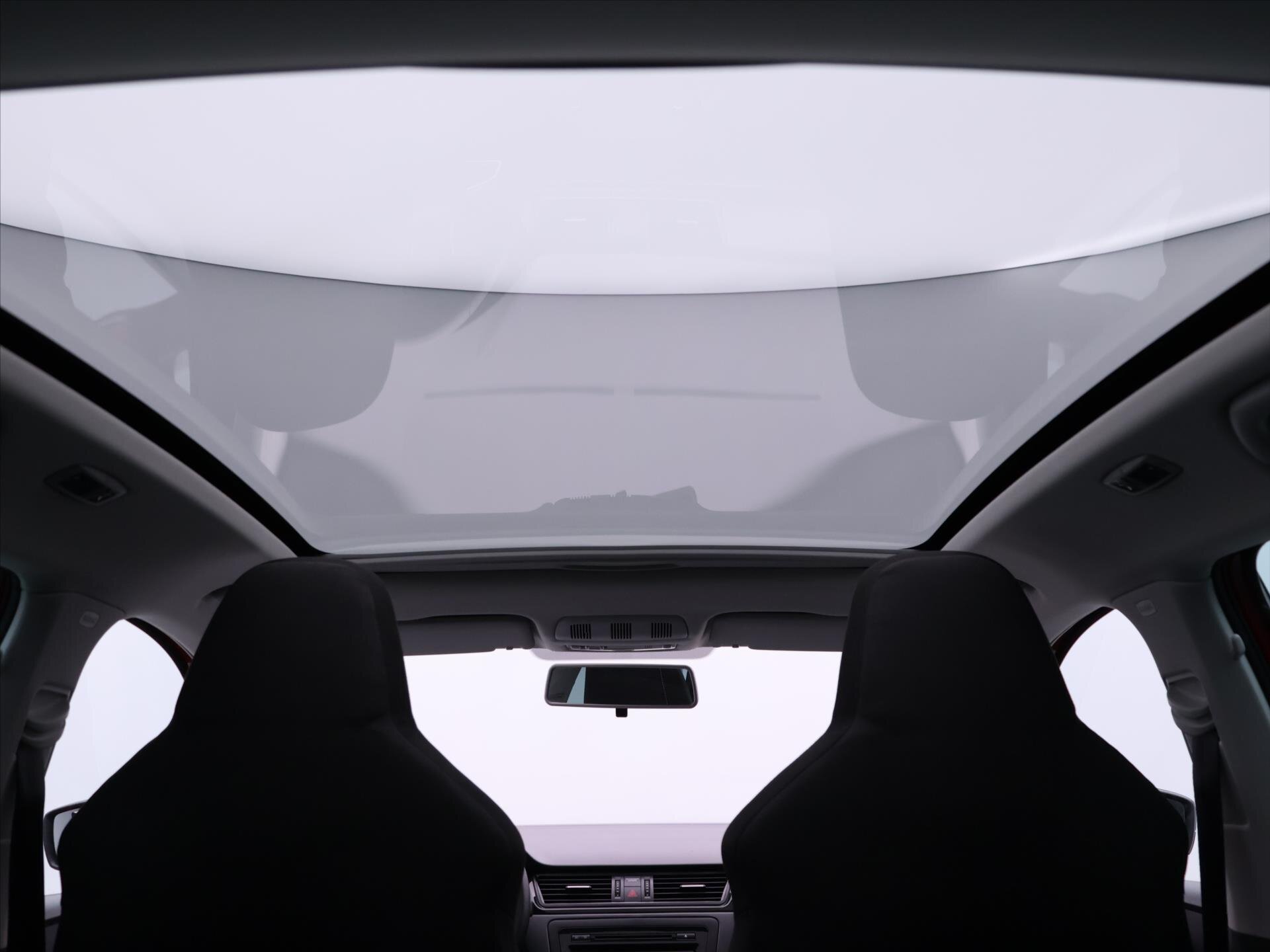 Škoda Rapid Hatchback 1,2 l 77 kw