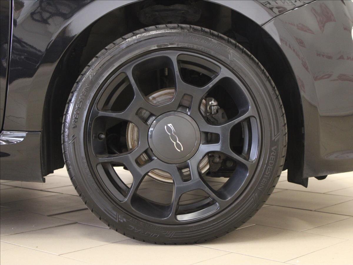 Fiat 500 Hatchback 899,0 63 kw