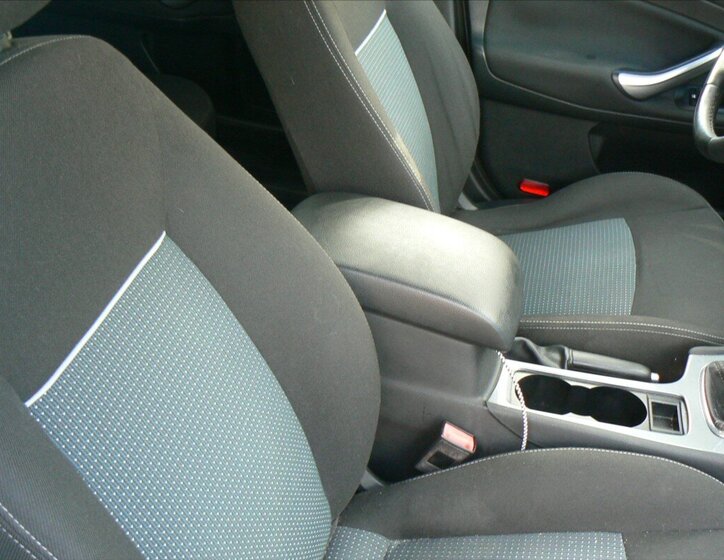 Ford Mondeo Kombi 2,0 l 103 kw