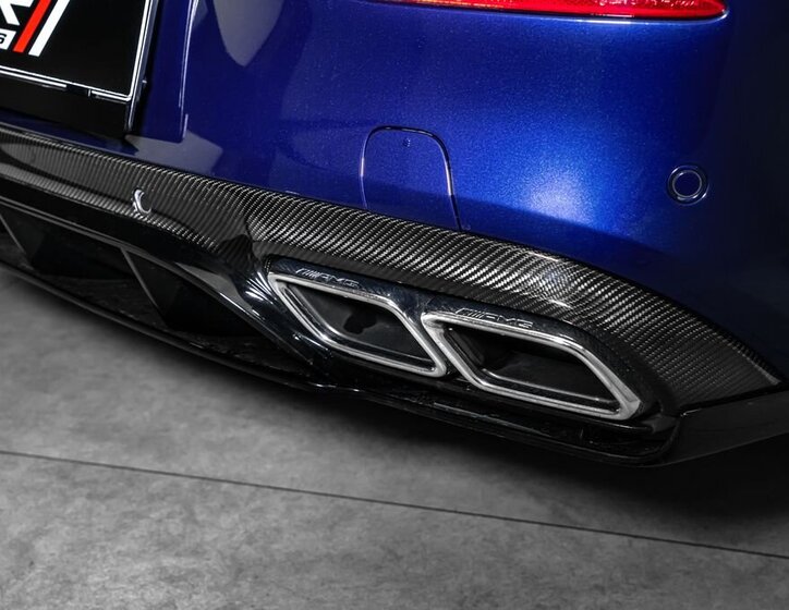 Mercedes-Benz Třídy C Kupé 4,0 l 375 kw