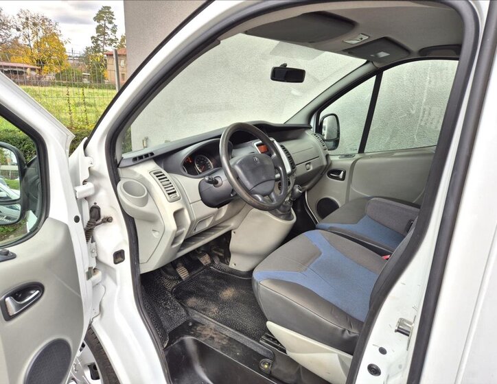 Renault Trafic VAN / Minibus 2,0 l 84 kw