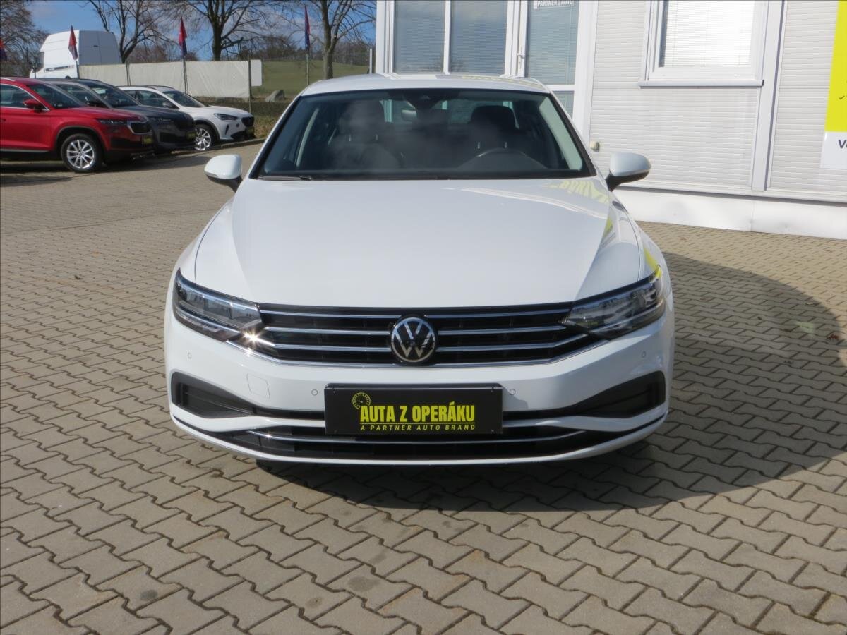 Volkswagen Passat Liftback 1,5 l 110 kw
