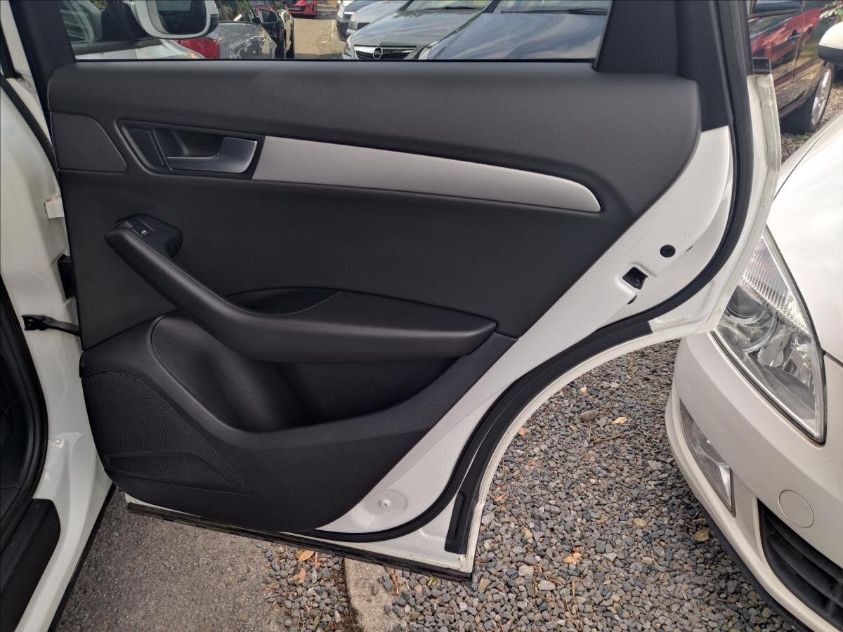 Audi Q5 Kombi 2,0 l 105 kw