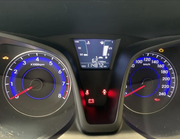 Hyundai ix20 MPV 1,4 l 66 kw