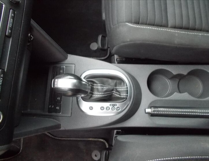 Volkswagen Touran MPV 2,0 l 103 kw