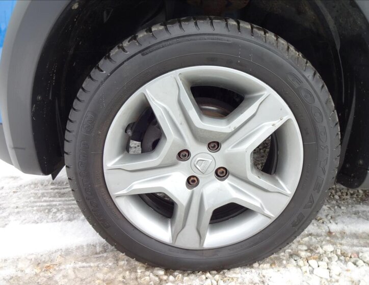 Dacia Sandero Hatchback 898,0 66 kw