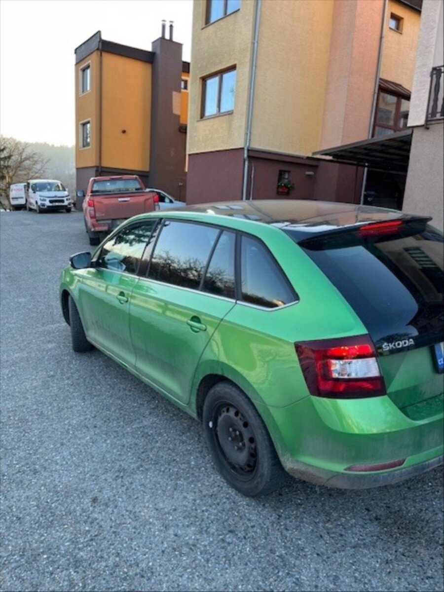 Škoda Rapid Hatchback 0,0 81 kw