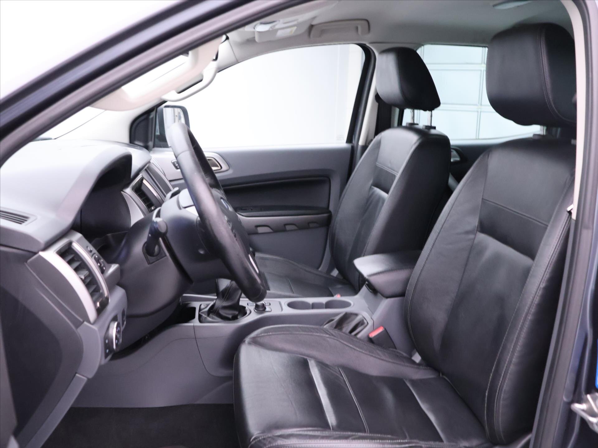 Ford Ranger Pick-up 3,2 l 147 kw