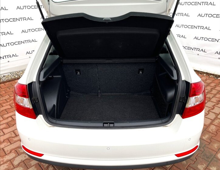 Škoda Rapid Hatchback 1,2 l 77 kw