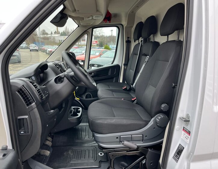Toyota Proace Max 14