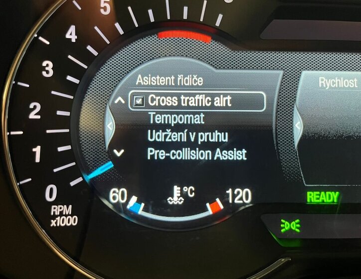 Ford S-MAX MPV 2,5 l 140 kw