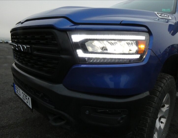 Dodge RAM 1500 Pick-up 5,7 l 295 kw