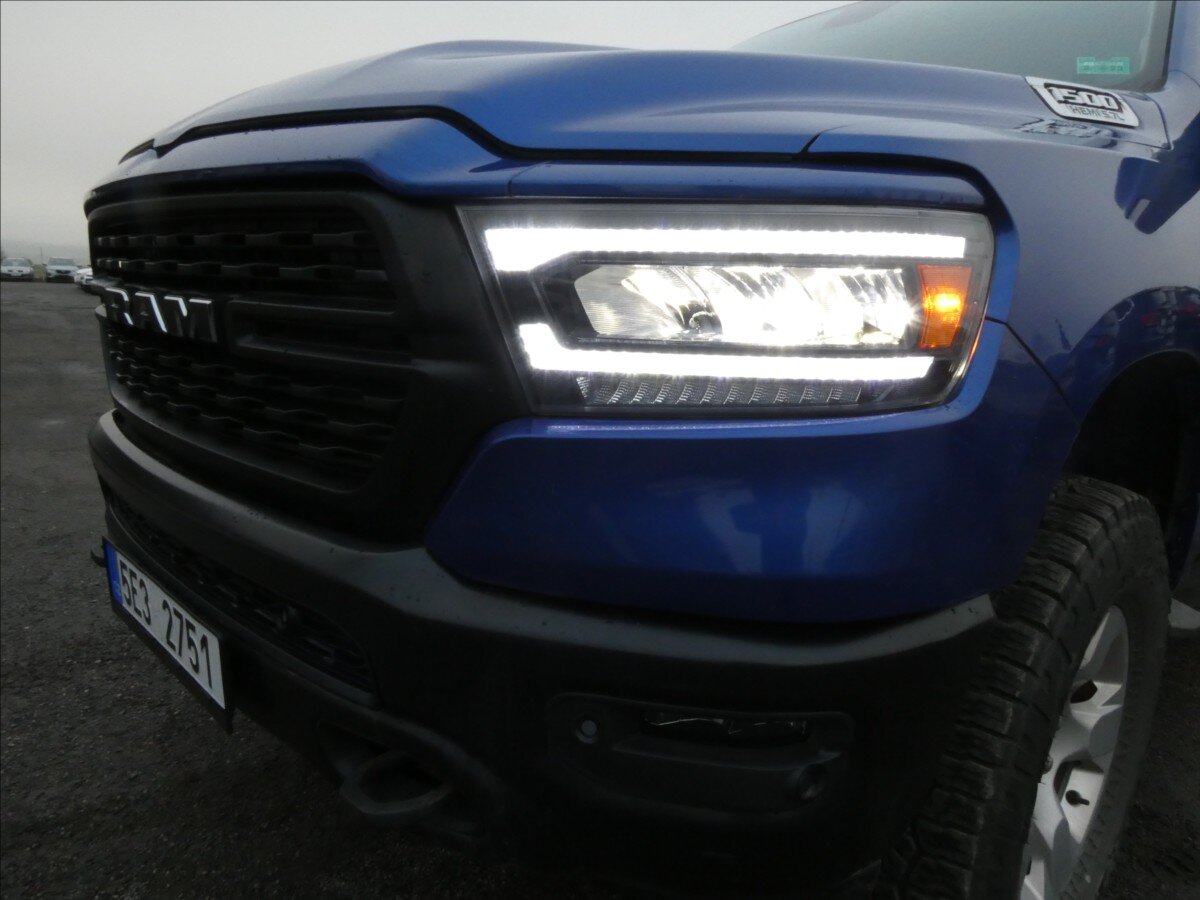 Dodge RAM 1500 Pick-up 5,7 l 295 kw