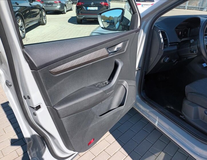 Škoda Karoq SUV / Terénní 2,0 l 110 kw