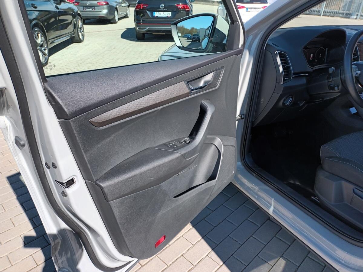 Škoda Karoq SUV / Terénní 2,0 l 110 kw