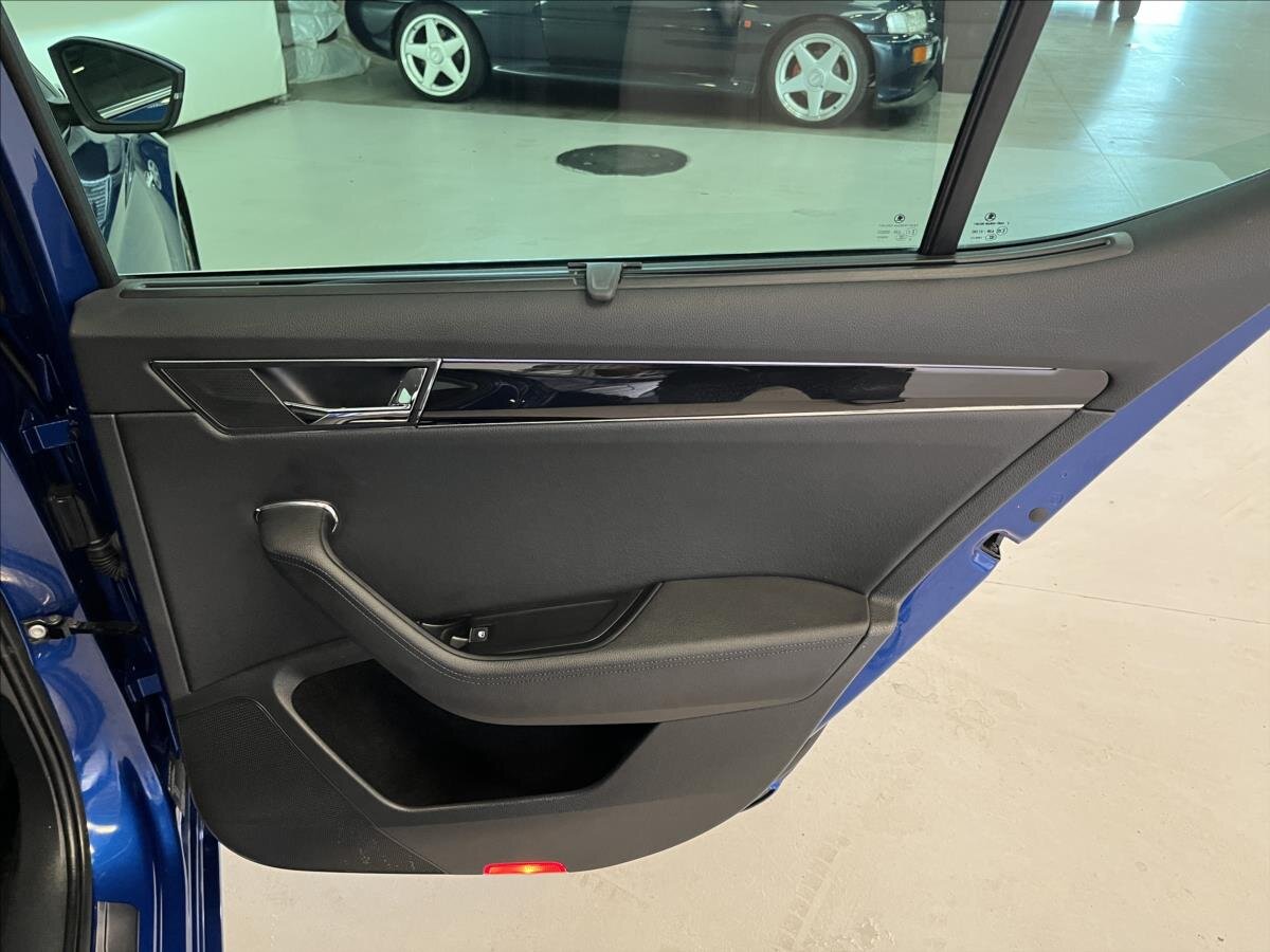 Škoda Superb Liftback 2,0 l 147 kw