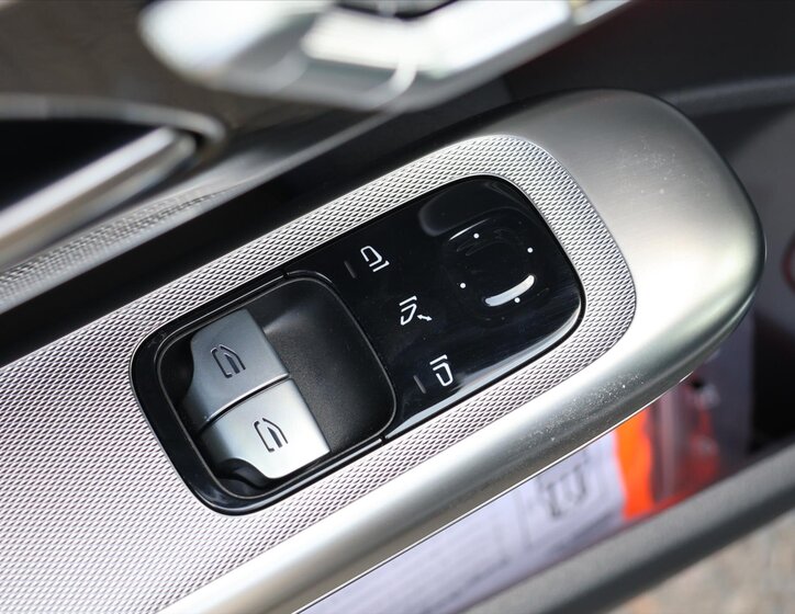 Mercedes-Benz CLE Kupé 2,0 l 190 kw