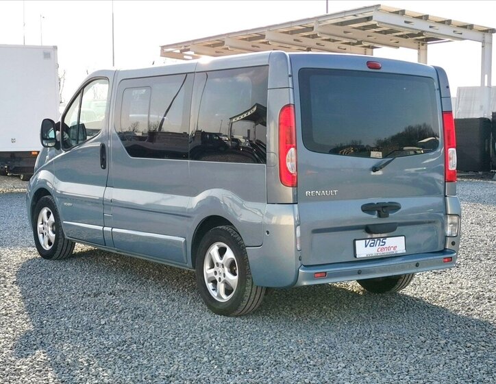 Renault Trafic VAN / Minibus 2,5 l 107 kw