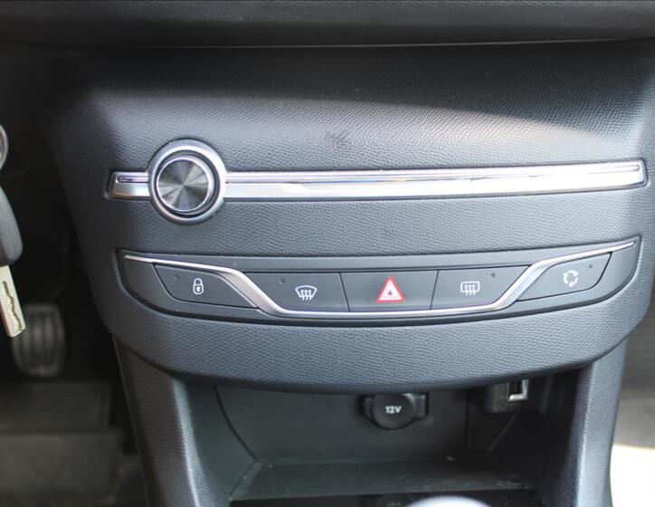 Peugeot 308 18
