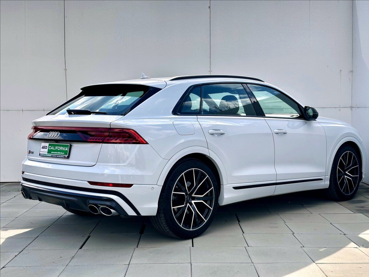 Audi SQ8 SUV / Terénní 4,0 l 320 kw