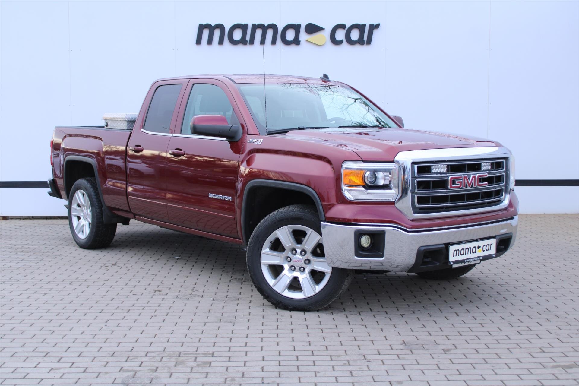 GMC Sierra Pick-up 4,3 l 212 kw