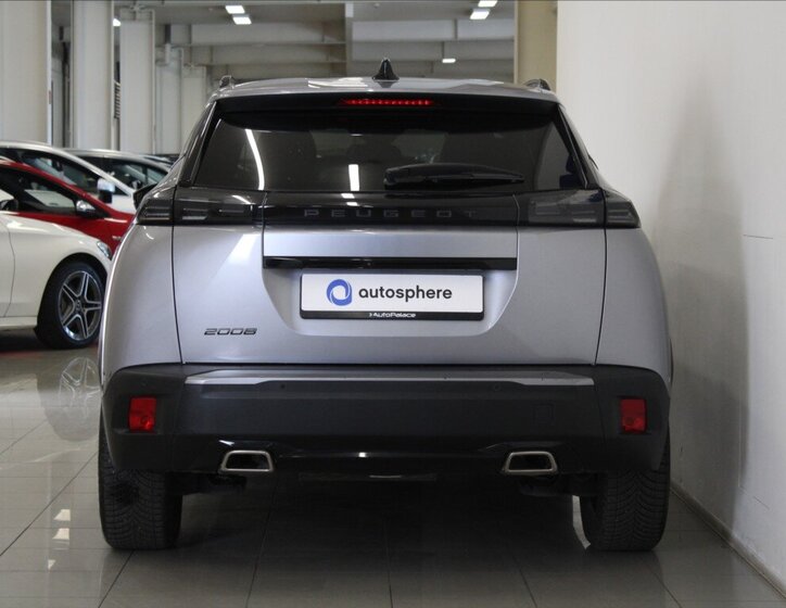 Peugeot 2008 SUV / Terénní 1,2 l 96 kw