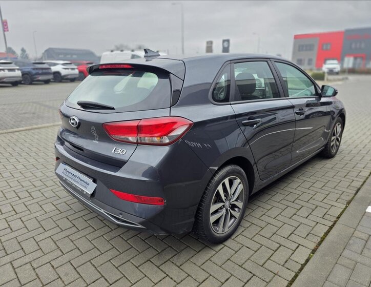 Hyundai i30 Hatchback 998,0 88 kw