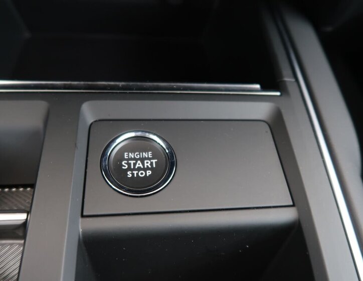 Citroën C5 Aircross SUV / Terénní 1,5 l 96 kw