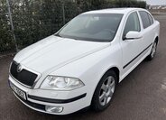 Škoda Octavia Sedan / Limuzína 1,6 l 75 kw