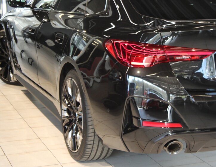 BMW Řada 4 Sedan / Limuzína 2,0 l 140 kw