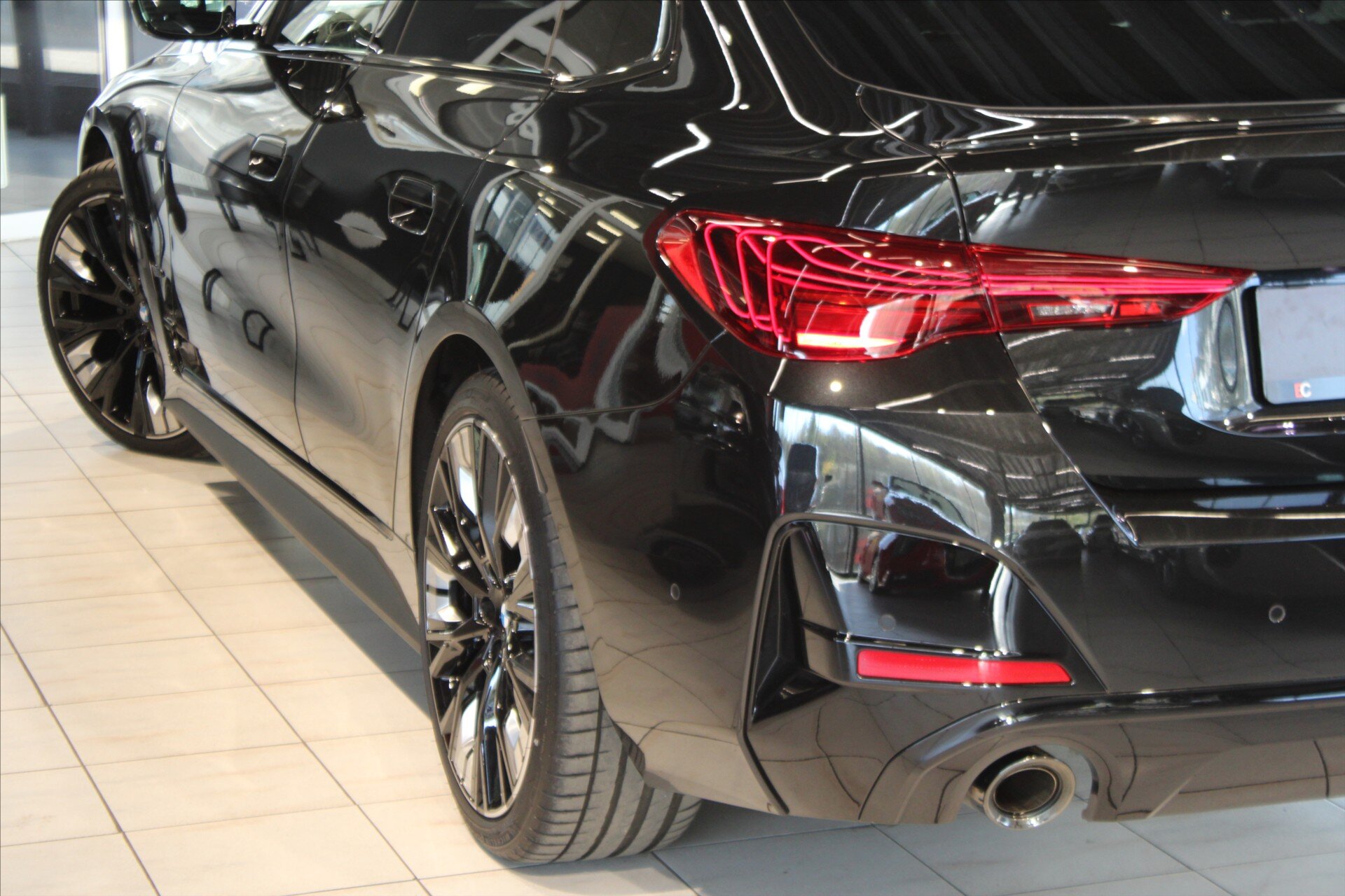 BMW Řada 4 Sedan / Limuzína 2,0 l 140 kw