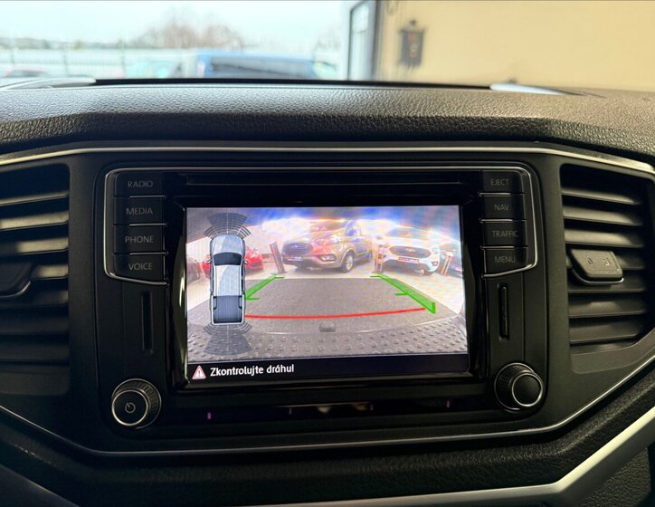 Volkswagen Amarok 18