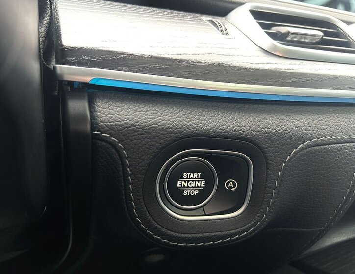 Mercedes-Benz GLS 28