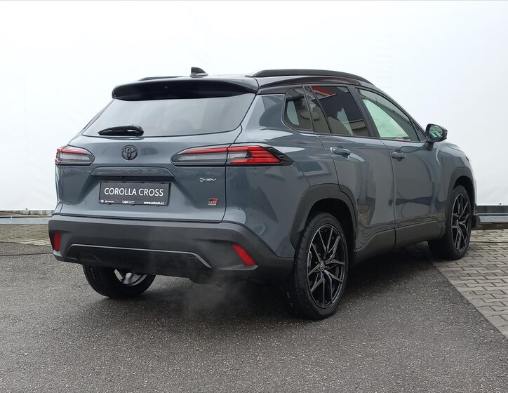 Toyota Corolla Cross CUV 0,0 132 kw