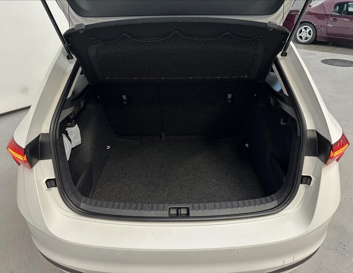 Škoda Scala Hatchback 999,0 70 kw